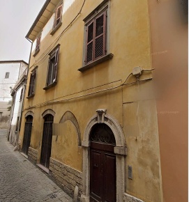 Foto Appartamento in Via Passionei, Fossombrone Centro di 118 m² in vendita