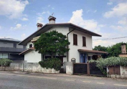 Foto Casa indipendente in Via Croceron, Cassola San Zeno San Giuseppe