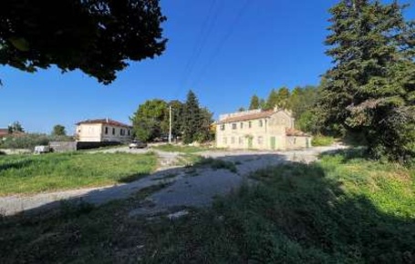 Foto Terreno agricolo in Via Sorelle Morelli, Fano Cuccurano - Carrara