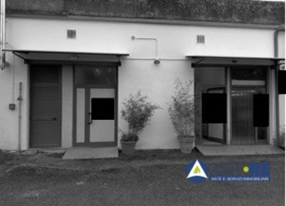 Foto Capannone industriale Viterbo Sacrario - Piazza della Rocca di 89 m²