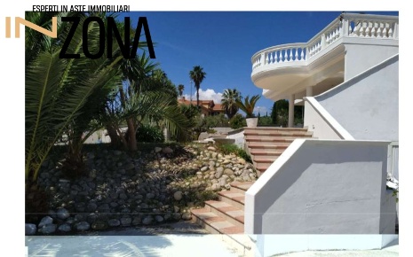 Foto Villa unifamiliare in Via Mario Colella, Città Sant'Angelo di 575 m²