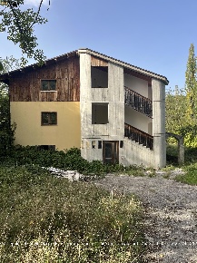 Foto Appartamento in Contrada  Casale di Sotto, Caramanico Terme di 250 m²