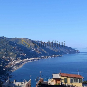 Foto Appartamento a Taormina di 33 m² con 2 locali in affitto
