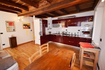 Foto Appartamento in Via delle Orfane 17, Torino Quadrilatero Romano