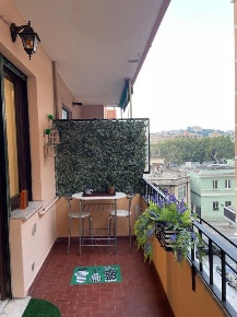 Foto Appartamento a Genova Marassi di 100 m² con 6 locali in vendita