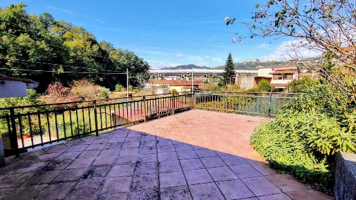 Foto Case semi ndipendenti a Vezzano Ligure di 78 m² con 3 locali