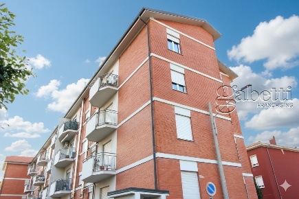 Foto Appartamento in Via Guglielmo Marconi, Pogliano Milanese di 85 m²