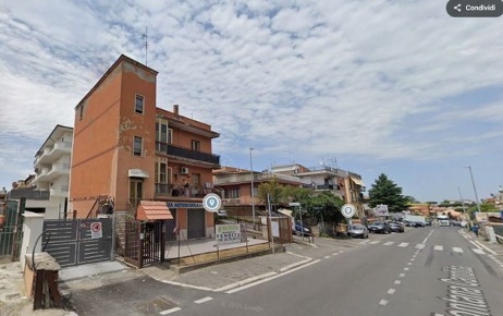 Foto Appartamento in Via di Fontana Candida 44, Roma Finocchio di 96 m²