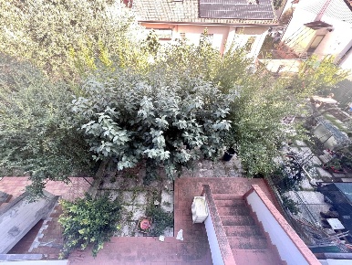 Foto Villa a schiera in via viareggio 250, Cesena di 200 m² con 8 locali