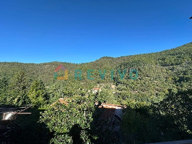 Foto Appartamento a Reggello Tosi di 121 m² con 4 locali in vendita