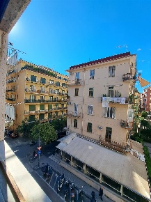 Foto Appartamento in via del carmine  101, Salerno Carmine di 117 m²