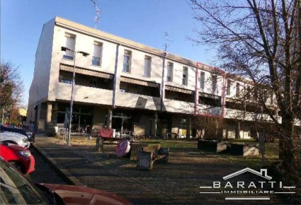 Foto Appartamento a Novellara Centro di 130 m² con 6 locali in vendita