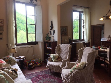 Foto Appartamento a Borgo San Lorenzo Centro di 97 m² con 5 locali