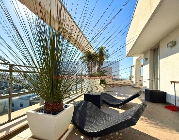 Foto Appartamento in via paradiso 40, Modugno di 98 m² con 3 locali