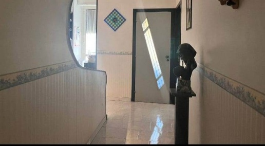 Foto Appartamento a Napoli Tribunali di 73 m² con 3 locali in vendita