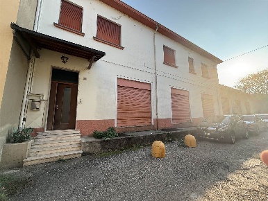 Foto Appartamento in Via Adige  4, Vigevano Corso Novara, Stadio di 192 m²