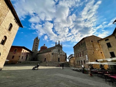 Foto Appartamento a Massa Marittima Centro di 140 m² con 7 locali