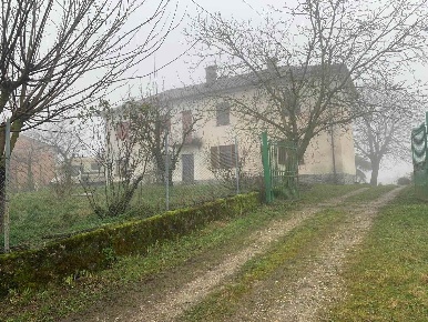 Foto Agriturismo in Cascina Chiericoni  1, Casalnoceto di 519 m² in vendita