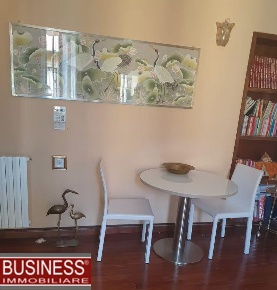 Foto Appartamento in Via Legnone, Milano Dergano di 60 m² con 2 locali