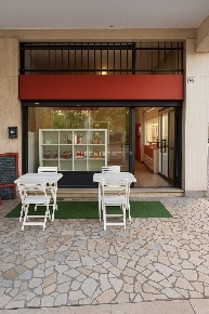 Foto Negozio in VIA MAZZINI 45, Villasanta di 81 m² con 2 locali in vendita