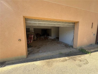 Foto Magazzino in Via 8 marzo, Casteldaccia di 100 m² in affitto