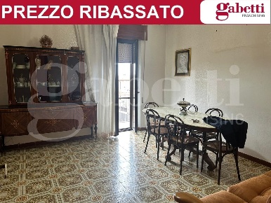 Foto Appartamento in Fosse Ardeatine, Norma di 80 m² con 3 locali