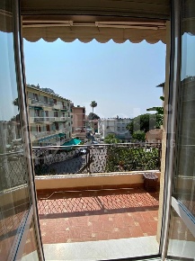 Foto Appartamento in Capitano Lazzaro Parodi, Varazze Centro di 85 m²