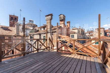 Foto Appartamento in San Marco, Venezia San Marco di 130 m² con 5 locali