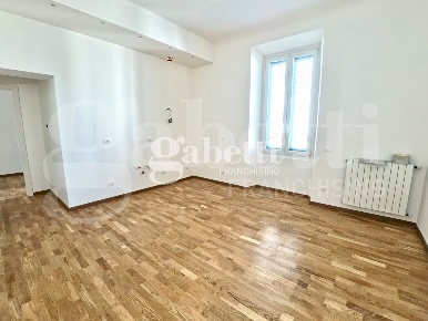 Foto Appartamento in Piazza Taddeo Gaddi 1, Firenze Ponte alla Vittoria