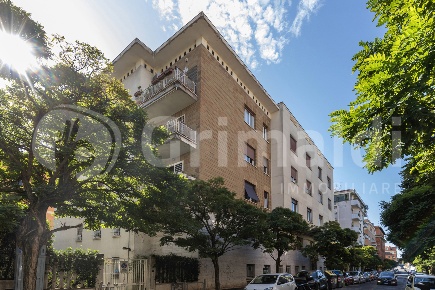 Foto Appartamento in di Tor Fiorenza, Roma Africano - Villa Chigi di 211 m²