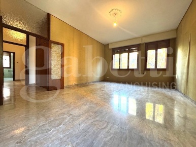 Foto Appartamento in Via Andrea Costa 73, Bologna Costa di 156 m²
