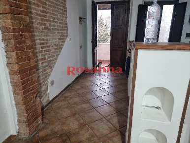 Foto Appartamento a Collesalvetti di 141 m² con 6 locali in vendita