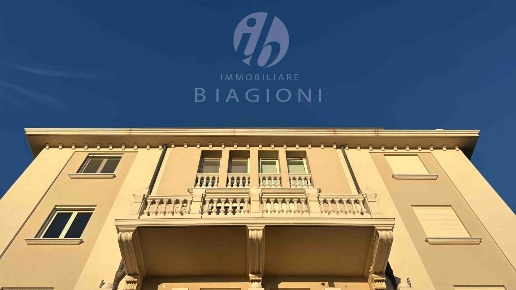 appartamento in vendita a Camaiore in zona Lido di Camaiore