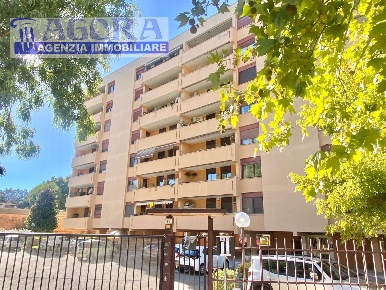 Foto Appartamento a Latina Morbella - Cucchiarelli di 113 m² con 5 locali