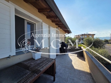 Foto Appartamento a Santa Maria a Monte di 64 m² con 3 locali in vendita