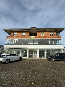 Foto Capannone industriale a Crespina Lorenzana Lavoria di 3000 m²