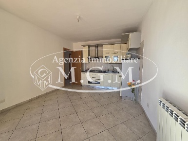 Foto Appartamento a Santa Maria a Monte Centro di 60 m² con 3 locali