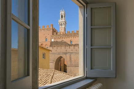 Foto Appartamento a Siena di 310 m² in vendita