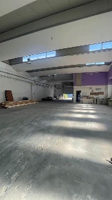 Foto Capannone industriale a Poggio a Caiano Tavola di 840 m² con 4 locali