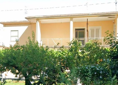 Foto Appartamento in VIA MIGLIARA 42 16, Latina Borgo San Michele di 105 m²