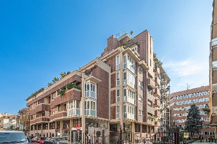 Foto Appartamento in VIA VARANINI 27, Milano Pasteur di 120 m² con 3 locali