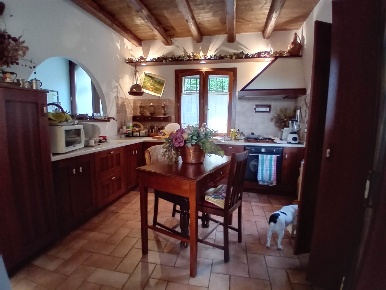 Foto Case semi ndipendenti a Serramazzoni di 150 m² con 3 locali in vendita