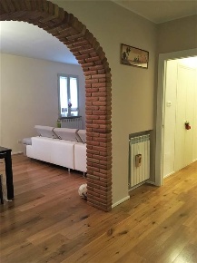 Foto Casa indipendente a Roccastrada di 260 m² con 13 locali in vendita