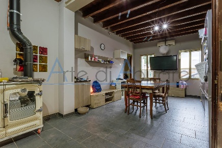 Foto Villa bifamiliare a Pontelongo Centro di 138 m² con 7 locali