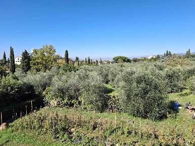 Foto Appartamento a Firenze Castello di 75 m² con 4 locali in vendita