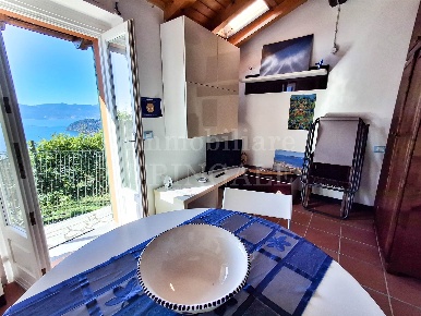 Foto Case indipendenti a Lerici Pugliola, Solaro di 60 m² con 4 locali