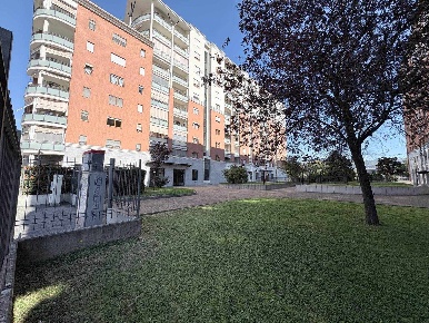 Foto Appartamento in Via Giordano Bruno 59, Torino Lingotto di 75 m²