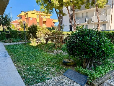 Foto Appartamento a Mondolfo di 95 m² con 4 locali in vendita