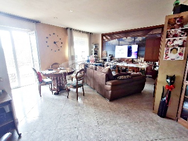 Foto Appartamento a Perugia di 100 m² con 4 locali in vendita