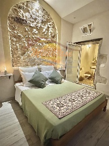 Foto Casa indipendente in piazza santa lucia, Siracusa di 48 m² in vendita